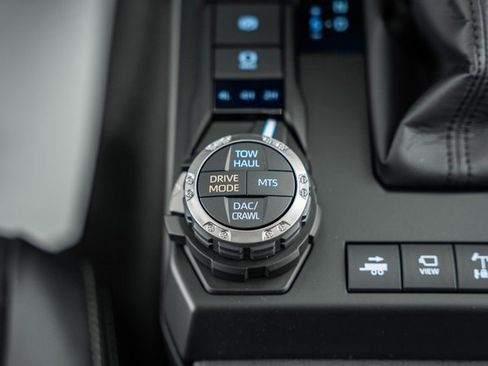 New 2026 Toyota 4Runner TRD Off-Road Premium w/ Tow Technology Package image 32