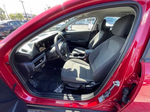 Used 2025 Kia K4 LXS image 30