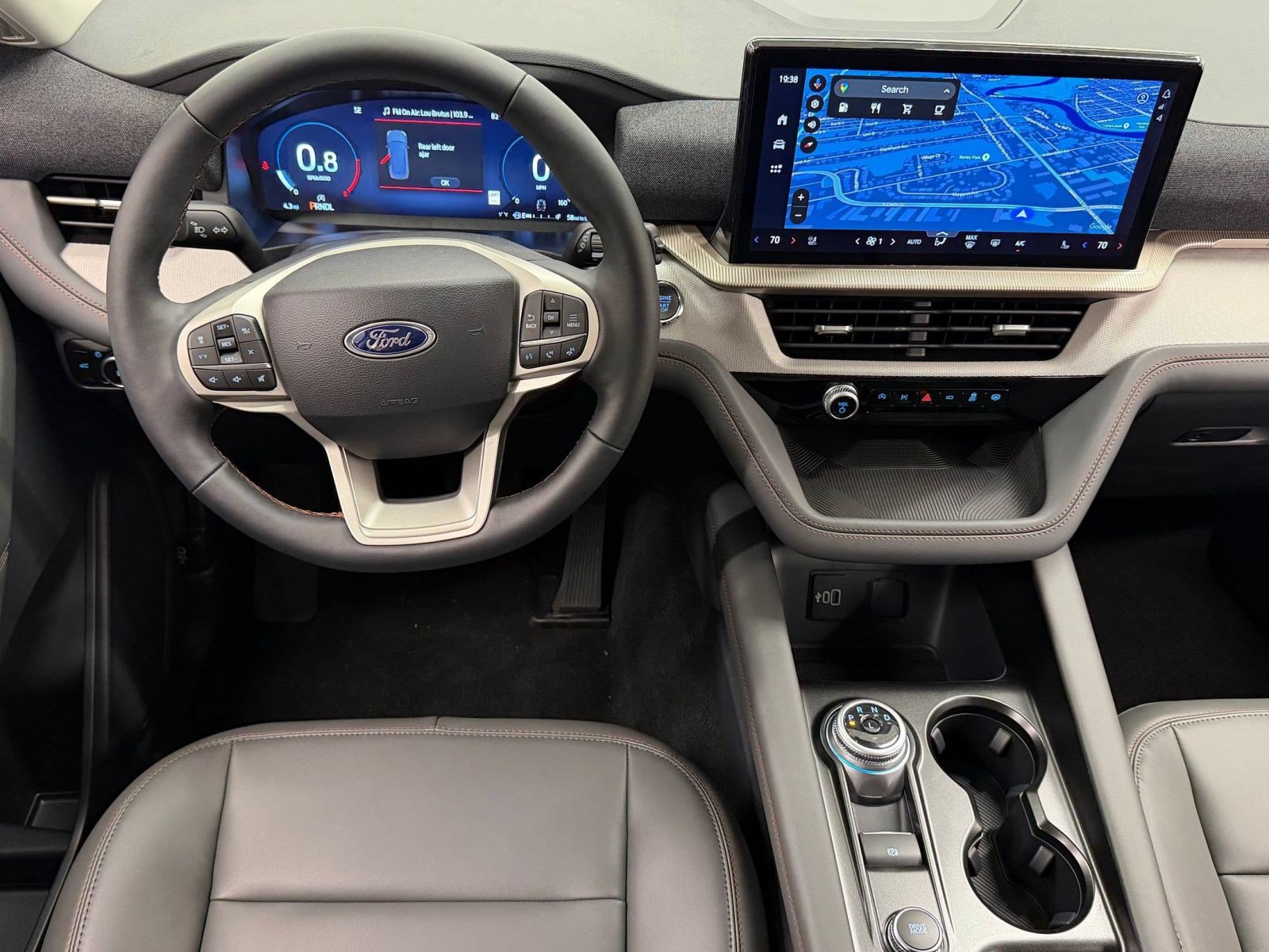 New 2026 Ford Explorer Active w/ Active Comfort Package AWD/4WD image 27