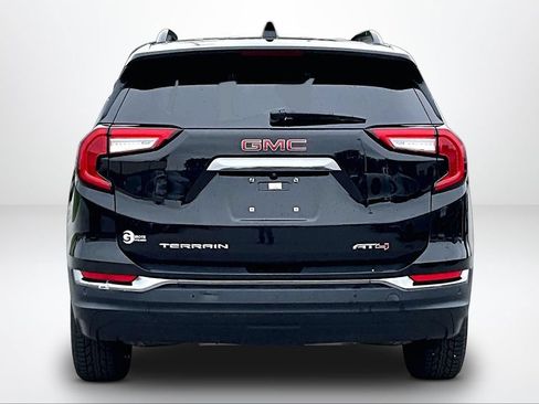 Used 2022 GMC Terrain AT4 w/ GMC Pro Grade Package AWD/4WD image 5
