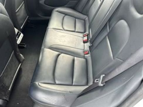 Used 2020 Tesla Model 3 Standard Range Plus image 11