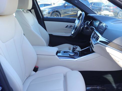 Used 2021 BMW 330i Sedan image 16