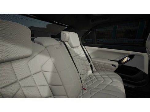 New 2025 BMW i7 eDrive50 w/ M Sport Package image 12