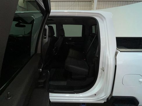 Used 2020 Chevrolet Silverado 2500 LTZ AWD/4WD image 16