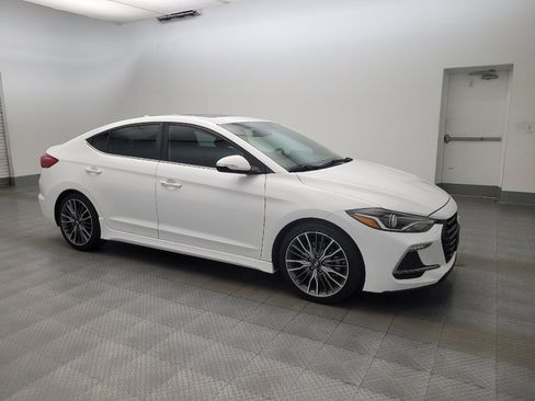 Used 2018 Hyundai Elantra Sport w/ Sport Premium Package 03 FWD image 11