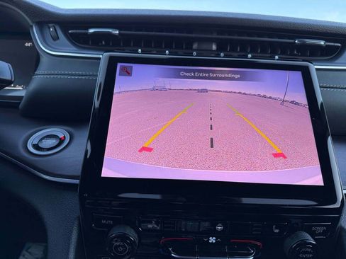 New 2025 Jeep Grand Cherokee L Limited image 36