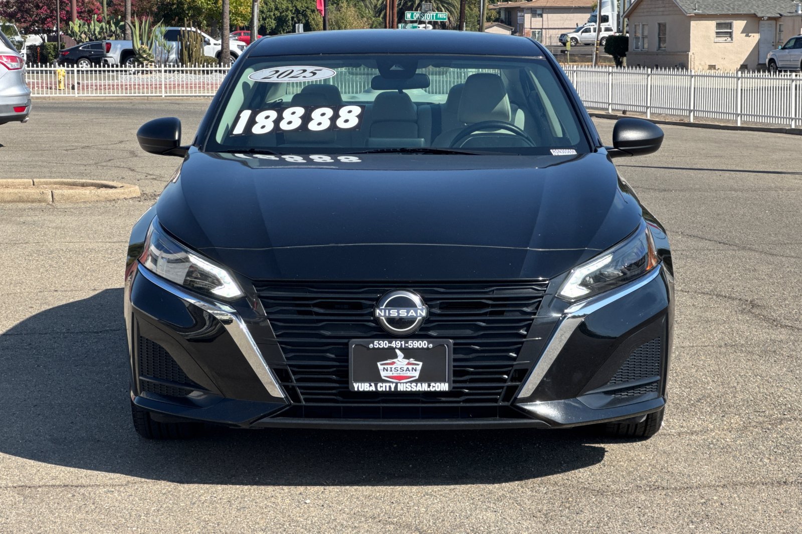 Certified 2025 Nissan Altima 2.5 SV FWD image 11
