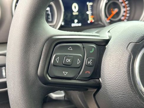 Used 2023 Jeep Wrangler Unlimited Sport AWD/4WD image 30