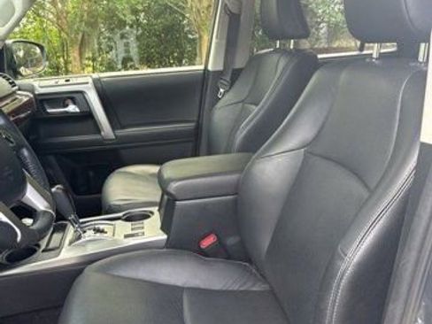 Used 2024 Toyota 4Runner Limited AWD/4WD image 9