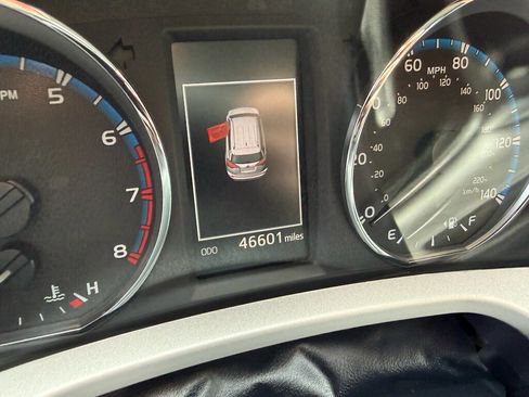 Used 2016 Toyota RAV4 Limited w/ Advanced Technology Package image 14