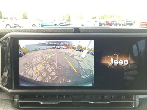 Certified 2024 Jeep Wrangler Sport S image 18