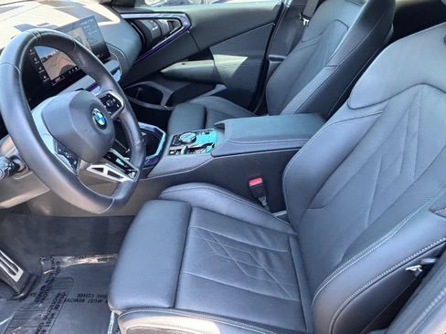 Used 2025 BMW X3 xDrive30i w/ Premium Package AWD/4WD image 18