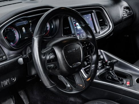 Used 2018 Dodge Challenger R/T w/ Driver Convenience Group RWD image 22
