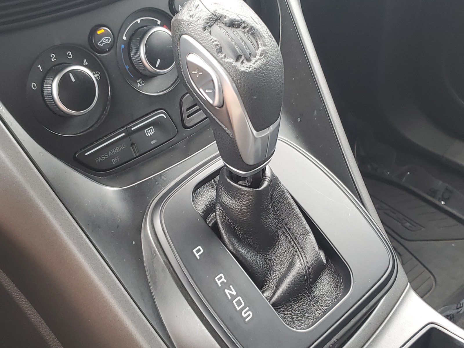 Used 2014 Ford Escape S FWD image 29