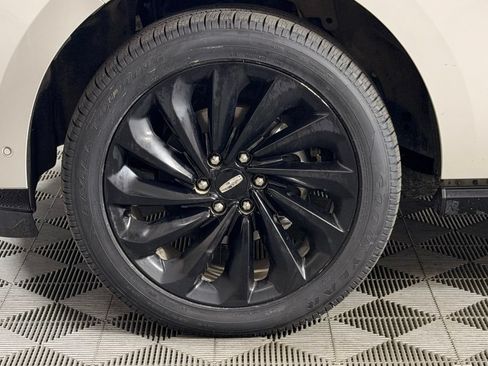 Used 2021 Lincoln Navigator L Reserve AWD/4WD image 5