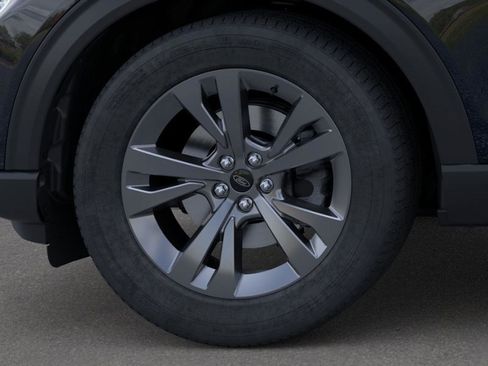 New 2026 Ford Explorer Active AWD/4WD image 19