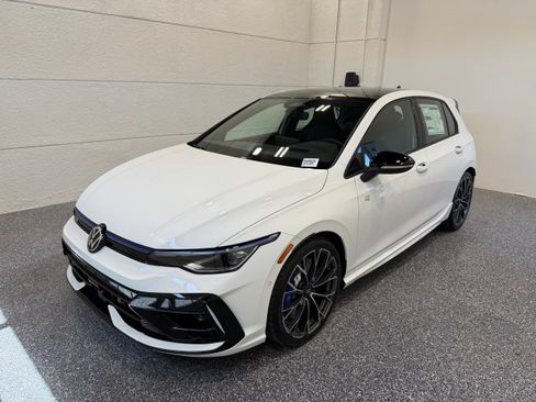 New 2026 Volkswagen Golf AWD/4WD image 1