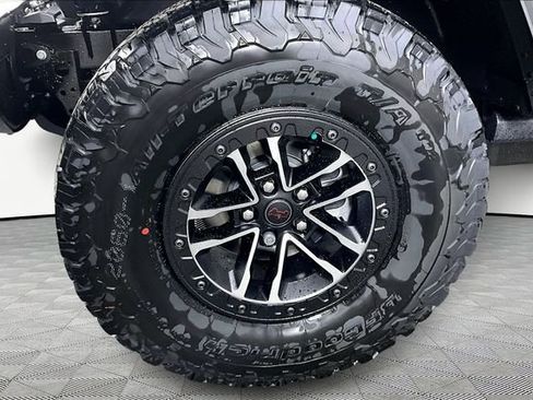 New 2026 Jeep Wrangler Unlimited Rubicon AWD/4WD image 12
