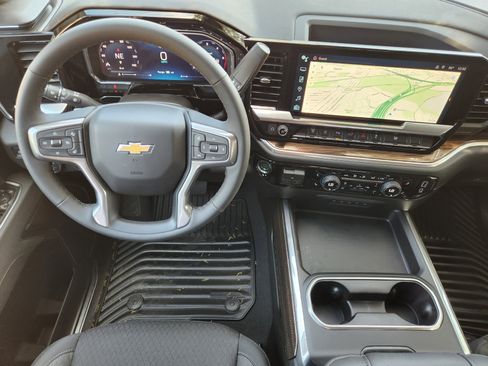 New 2026 Chevrolet Silverado 3500 LT w/ Texas Edition image 28