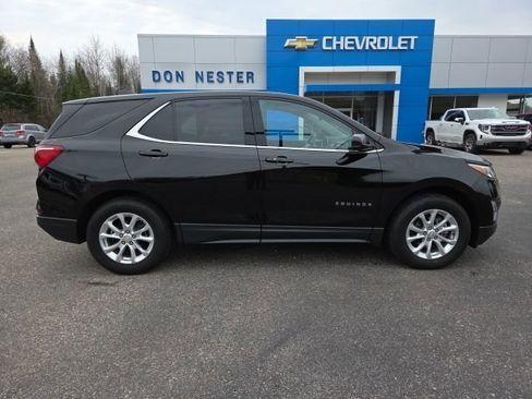 Used 2020 Chevrolet Equinox LT w/ Driver Convenience Package image 27