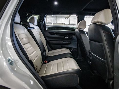 Used 2025 Honda CR-V Sport Touring image 23