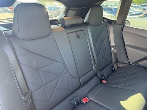 Certified 2025 BMW iX xDrive50 image 29