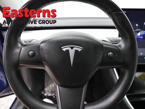 Used 2019 Tesla Model 3 Long Range image 10