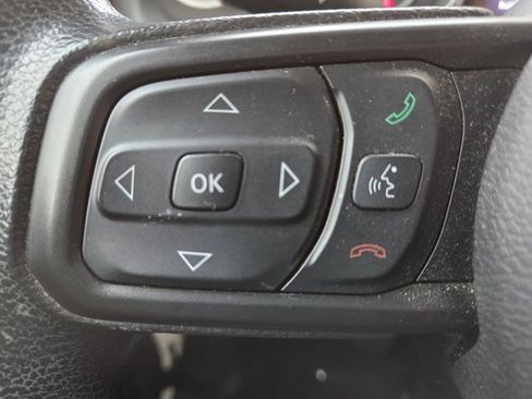 Used 2021 Jeep Wrangler Sport image 38