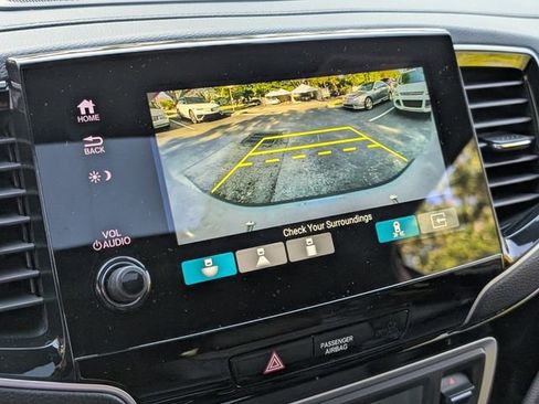 Used 2024 Honda Passport Black Edition image 27