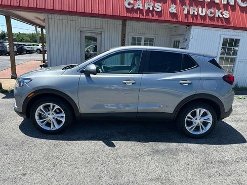 Used 2023 Buick Encore GX Preferred w/ Cold Weather Comfort Package FWD image 11