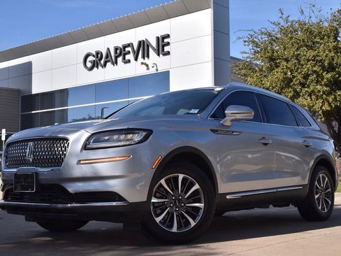 Used 2022 Lincoln Nautilus FWD w/ Premium Package image 1