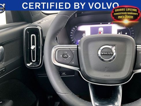 Certified 2024 Volvo XC40 B5 Core AWD/4WD image 25