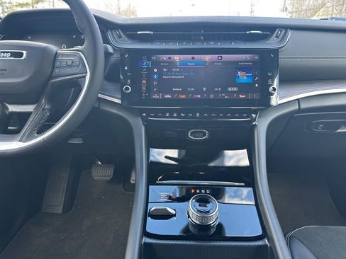 New 2026 Jeep Grand Cherokee L 4WD image 17