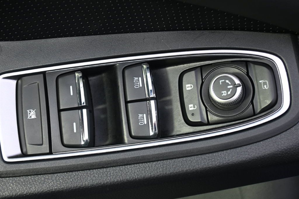 Used 2026 Subaru Ascent Touring AWD/4WD image 24