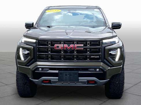 Used 2024 GMC Canyon AT4X AWD/4WD image 4