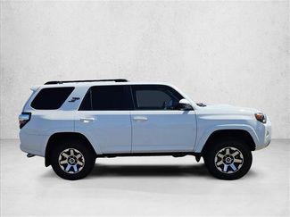 Used 2019 Toyota 4Runner TRD Off-Road w/ Convenience Package AWD/4WD video 4