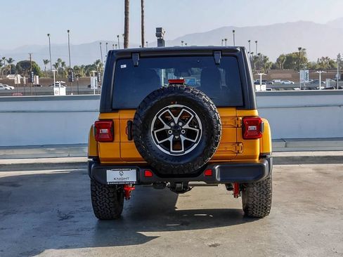 New 2026 Jeep Wrangler Unlimited Rubicon AWD/4WD image 8
