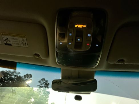 Used 2021 Genesis GV80 2.5T w/ Advanced Package 02 image 24