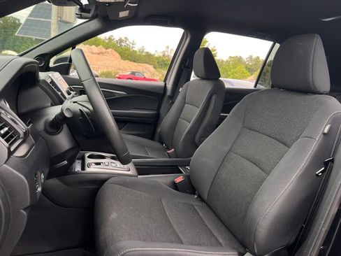 Used 2019 Honda Passport Sport image 12