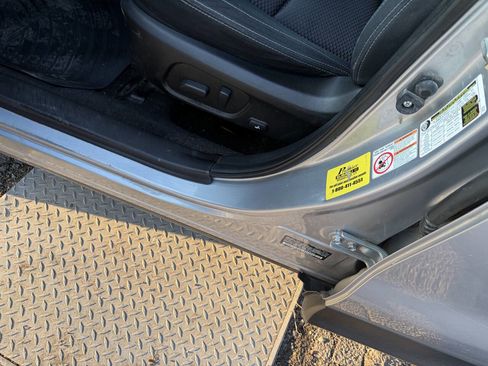 Used 2015 Subaru Forester 2.5i Premium w/ All-Weather Package image 9