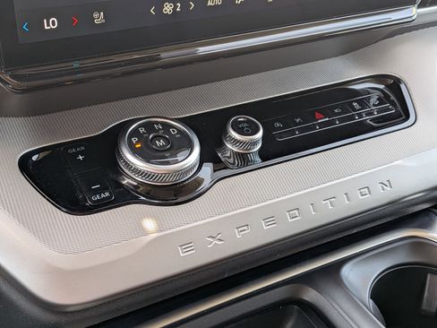 Certified 2025 Ford Expedition Max Active AWD/4WD image 26