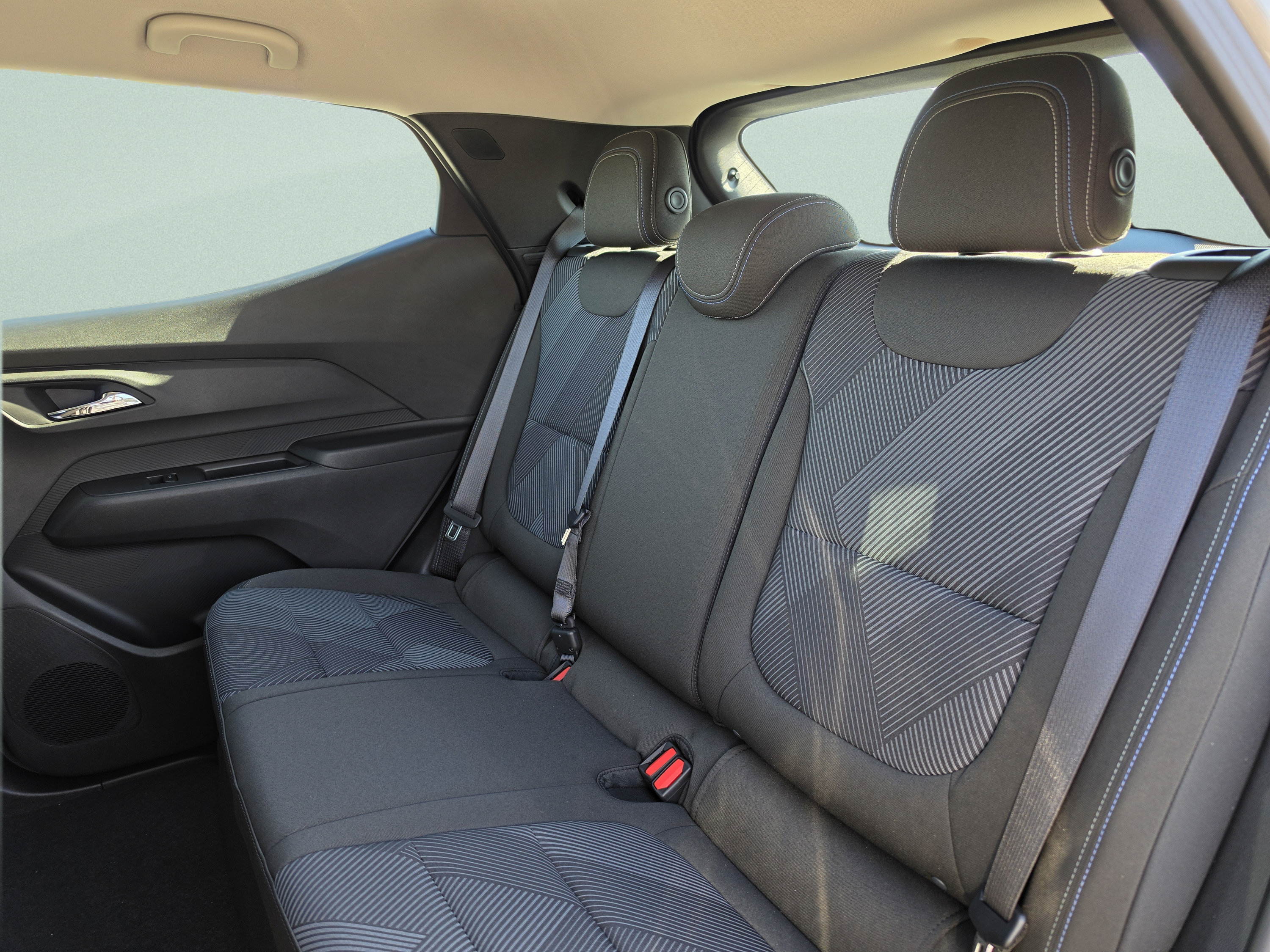 New 2027 Chevrolet Bolt LT FWD image 21