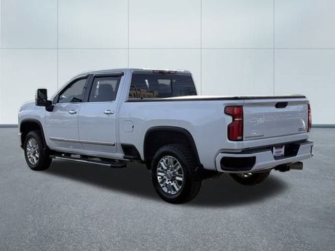Used 2025 Chevrolet Silverado 2500 High Country w/ High Country Premium Package image 6