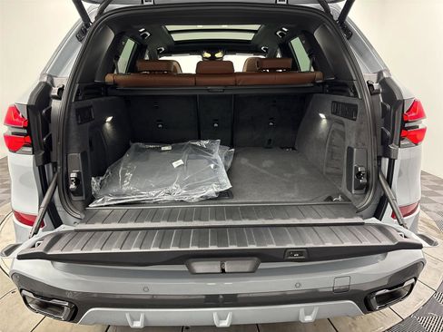 New 2026 BMW X5 xDrive40i w/ M Sport Package image 21