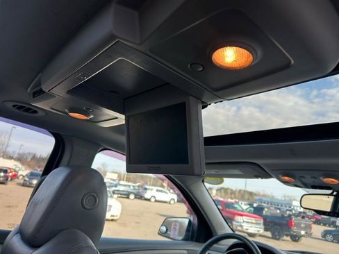 Used 2014 Chevrolet Traverse LTZ w/ LPO, 'HIT The Road' Package image 14