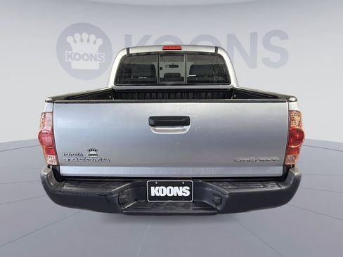 Used 2014 Toyota Tacoma PreRunner image 5