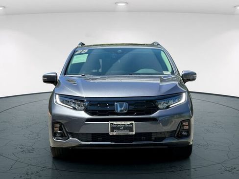 Used 2025 Honda Odyssey Elite image 10