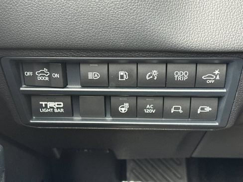 Certified 2025 Toyota Tundra TRD Pro AWD/4WD image 33