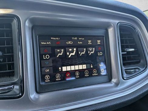 Used 2022 Dodge Challenger GT image 11