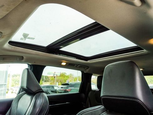 Used 2023 INFINITI QX60 Pure image 37